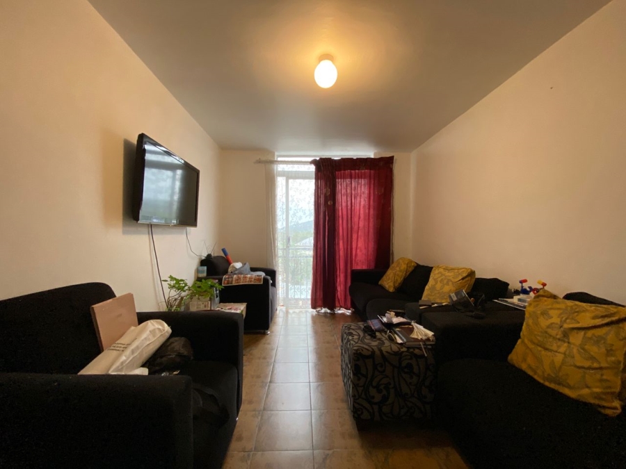 2 Bedroom Property for Sale in Fairfield Estate Western Cape